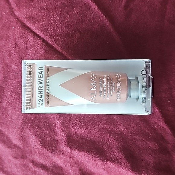 3for15 Almay Velvet Foil Cream Shadow - Picture 1 of 2